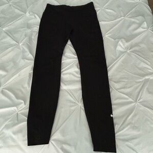 Women’s Black Nike Leggings